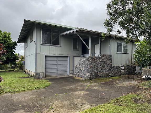 2 bedroom/1 bathroom with garage/storage. Washer/dryer hookups in garage.