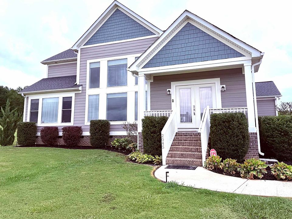 1st image of 2045 Holly Springs Rd