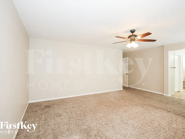 6217 Escapa Ct — Photo 8