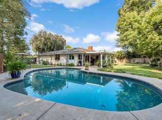 658 W Roberts Ave, Fresno, CA 93704