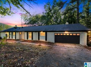 557 Rutherford Cir, Birmingham, AL 35206