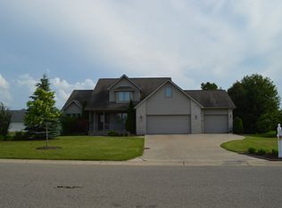 6355 Boulder Dr, Flushing, MI 48433