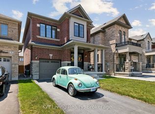 11 Auckland Dr, Whitby, ON L1P 0H4