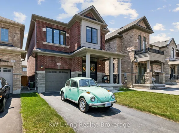 11 Auckland Dr, Whitby, ON L1P 0H4