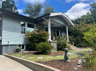 3815 NE Thompson St, Portland, OR 97212