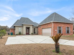 15550 Hackberry Ct, Hammond, LA 70403