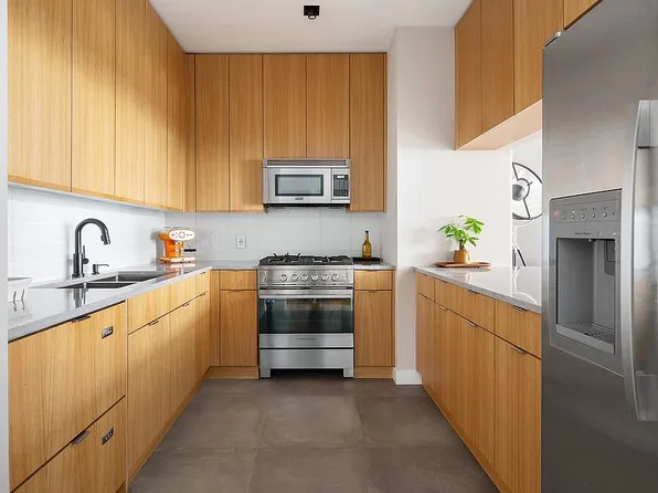 252 7th Ave APT 5L, New York, NY 10001
