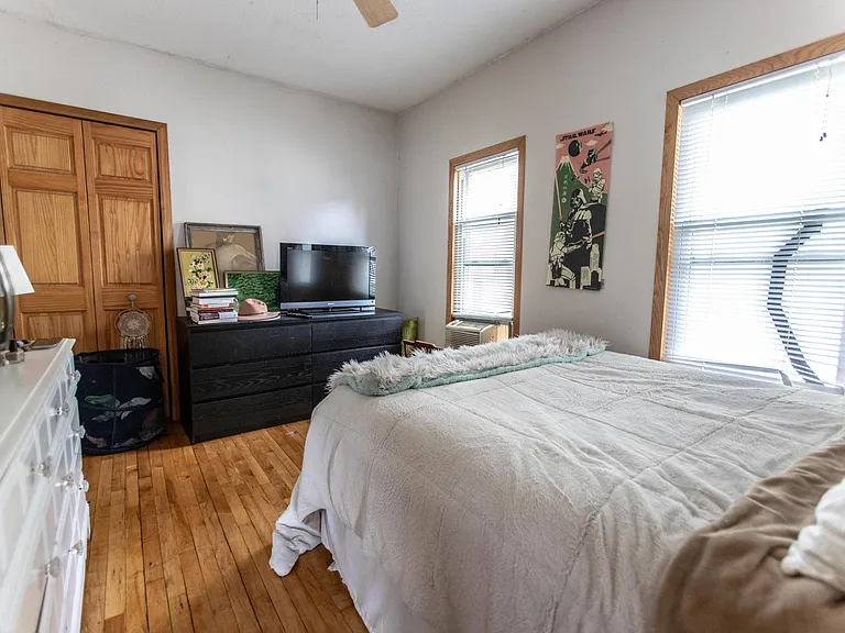 630 Quincy St NE #2 — Photo 7