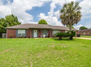 19655 Sandstone Ln, Robertsdale, AL 36567