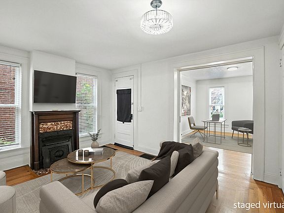 2nd image of 218 Brown St #218