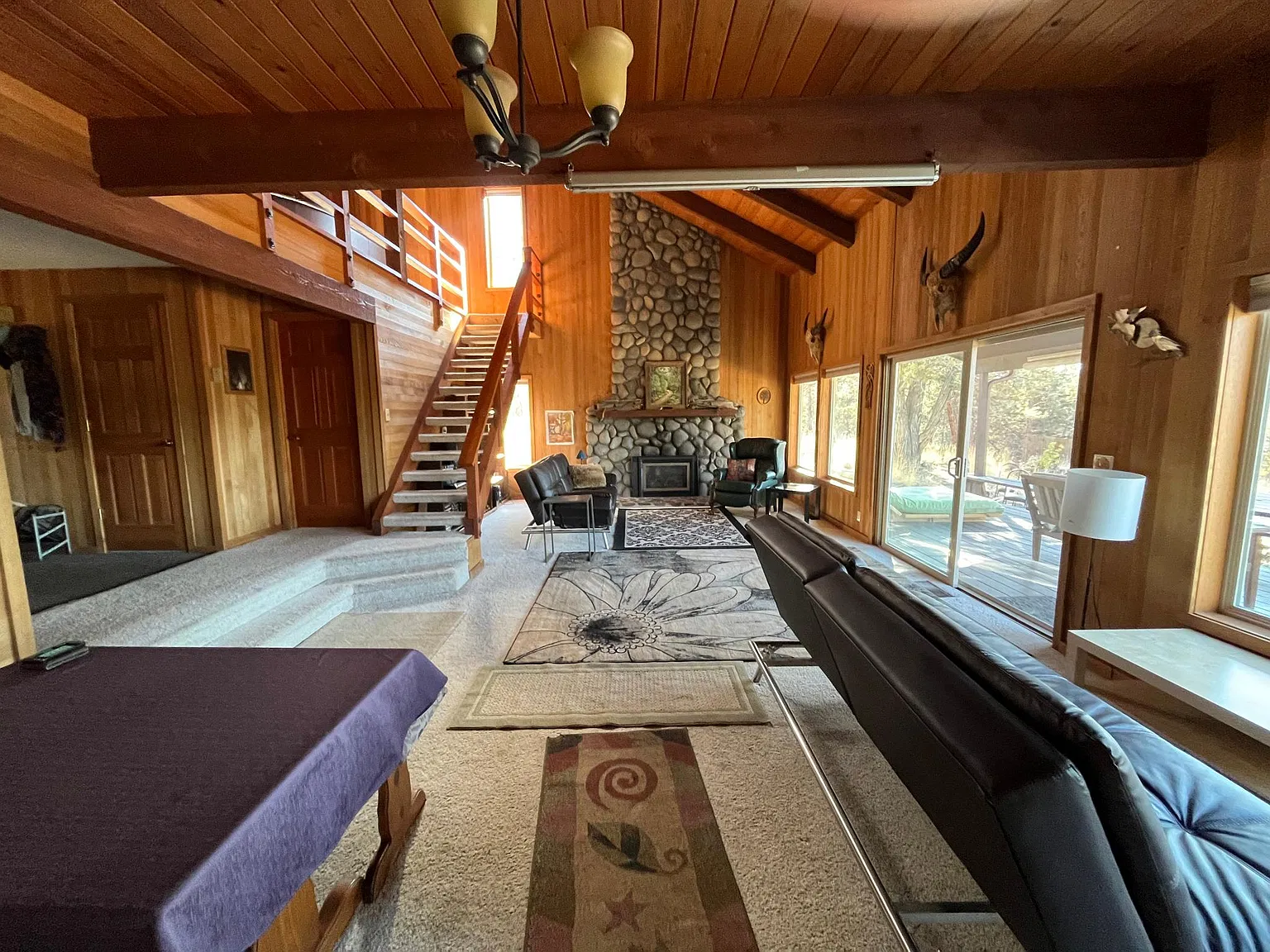 Saddleback Dr, Bend — Photo 2