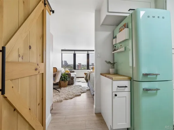 789 N Clarkson Street #1006, Denver, CO 80218