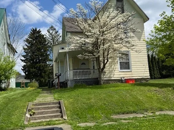 19 Park St, Jamestown, NY 14701