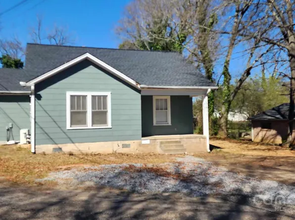 1852 3rd Ave SW, Hickory, NC 28602