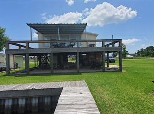 105 Alvin Guidry Cir, Hackberry, LA 70645