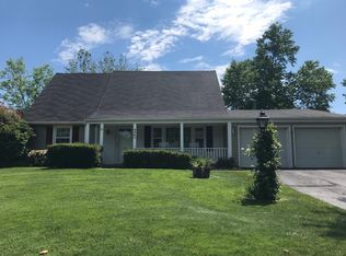 4347 Mount Carriage Ln, Fairfax, VA 22033