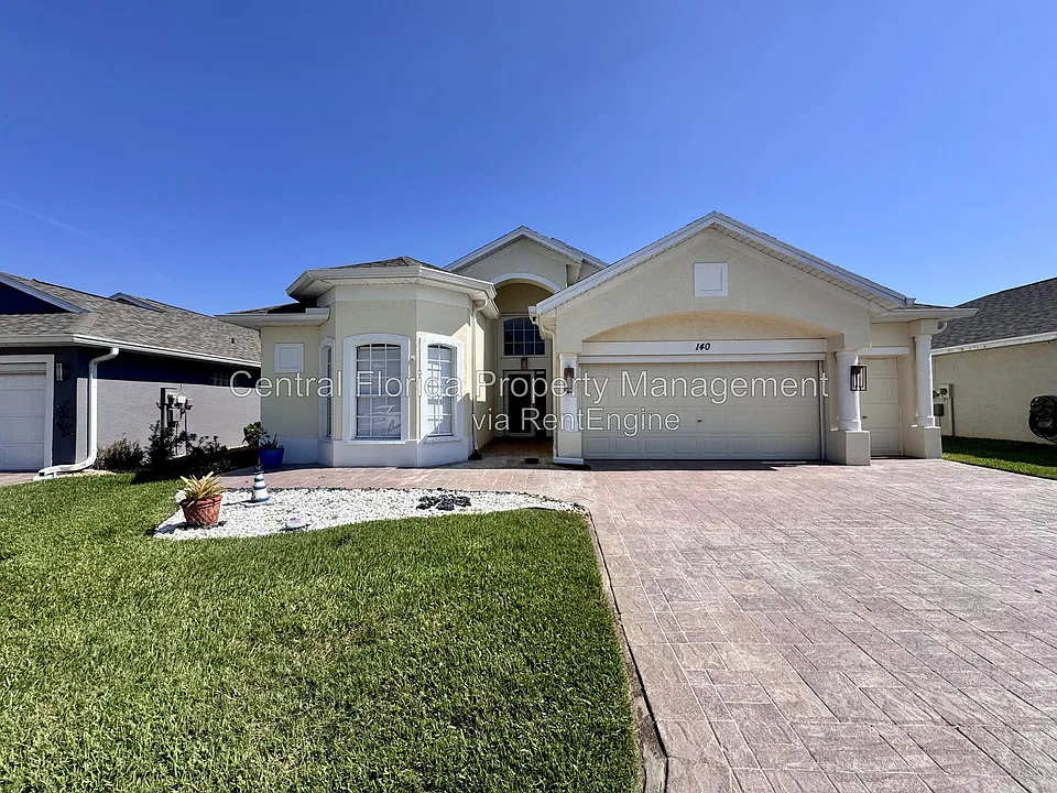 140 Moss Ln