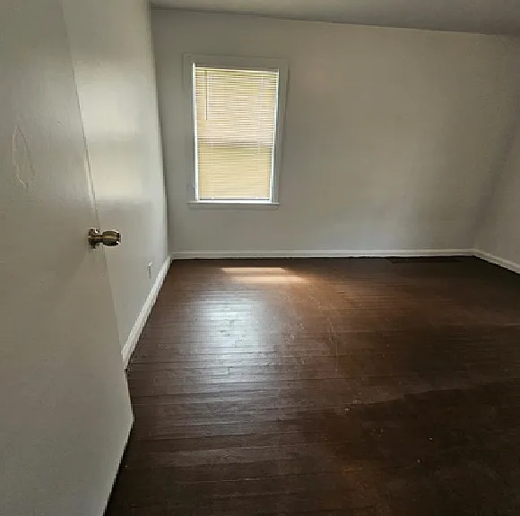 15757 Mark Twain St — Photo 6