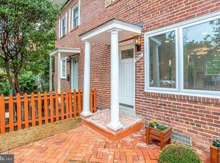 3741 Mark Dr, Alexandria, VA 22305