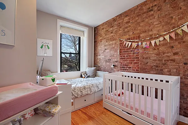 Rented by Corcoran | media 23