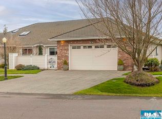 50 Cascadia Loop, Sequim, WA 98382