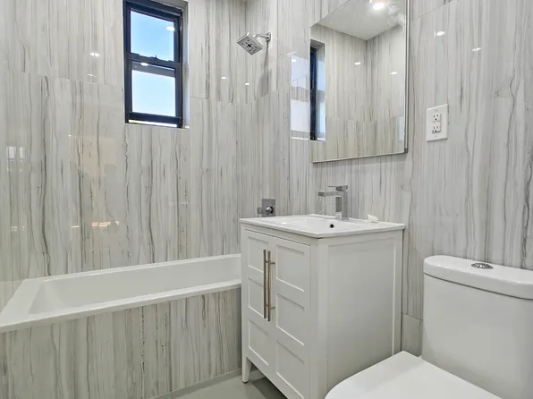 52-02 39th Avenue image 8 of 8