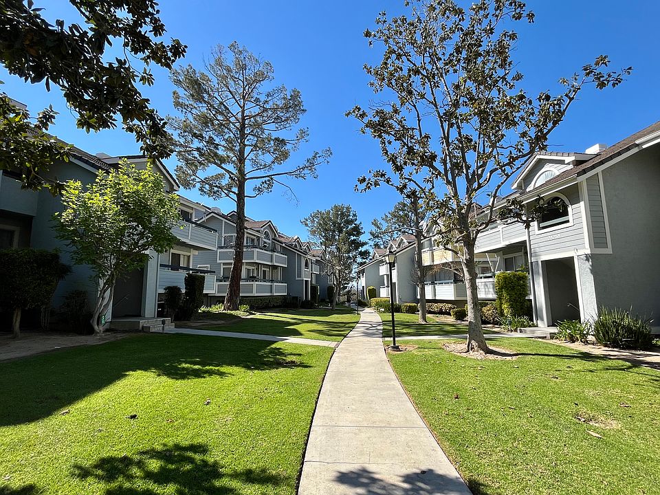 1st image of 26758 Claudette St