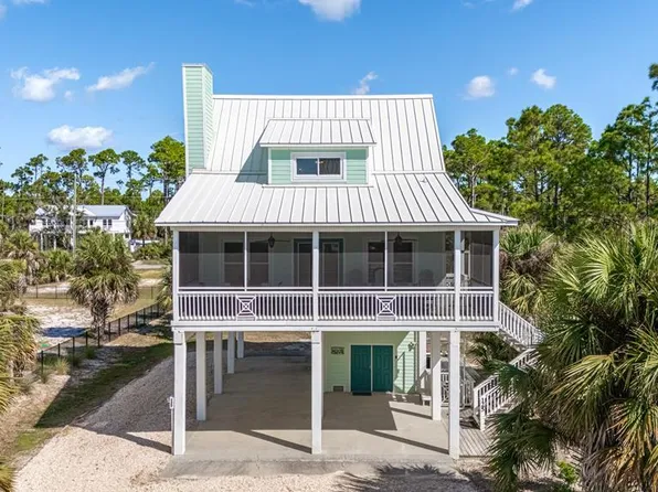 125 Canoe Ln, Port Saint Joe, FL 32456