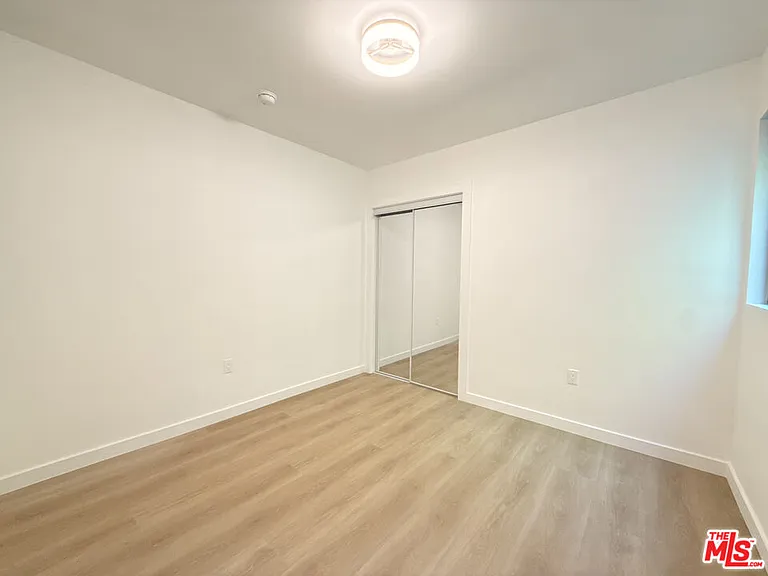 540 Indiana Ave #2 — Photo 8