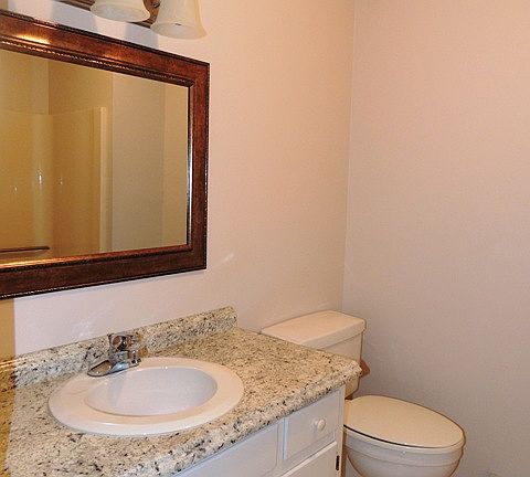 2nd image of 1705 Memorial Dr