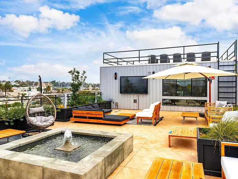 The Arden — Photo 1