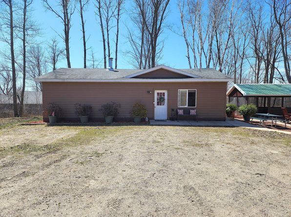 5227 Hyland Rd SW, Motley, MN 56466