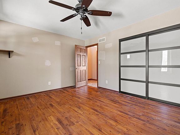 5th image of 1523 Grandview COURT #4
