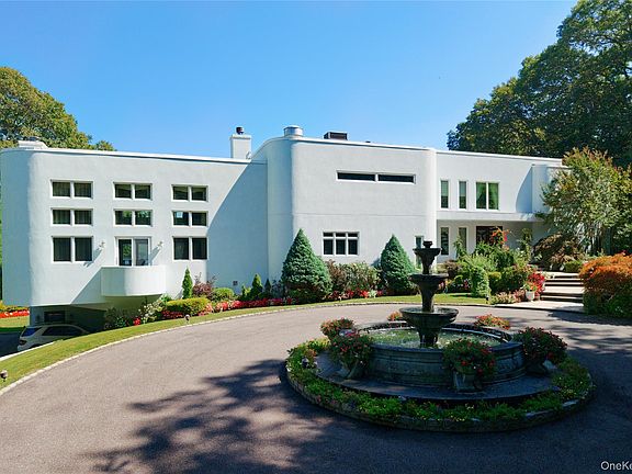 3rd image of 26 Tennis Court Road