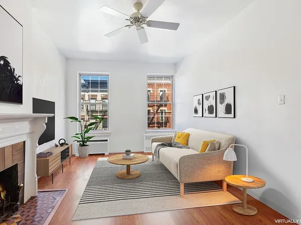 250 W 21st St APT 10, New York, NY 10011