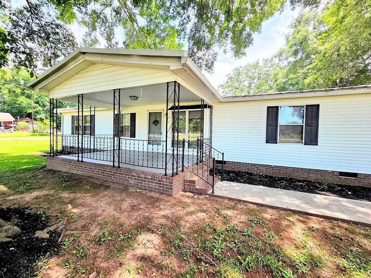 Building Photo - 101 Elizabeth City Dr