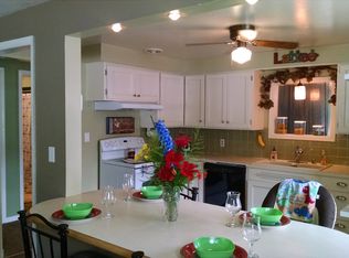 1910 N Oneida St, Appleton, WI 54911