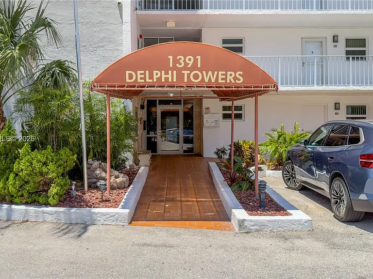 1391 S Ocean Blvd #409 — Photo 37