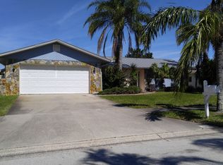 514 Carriage Rd, Indian Harbour Beach, FL 32937