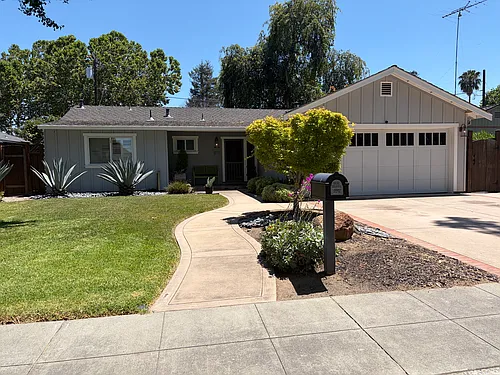 1578 Garden Glen Way Photo 1