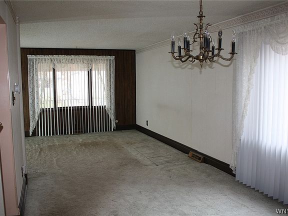 3rd image of 451 N Ogden St