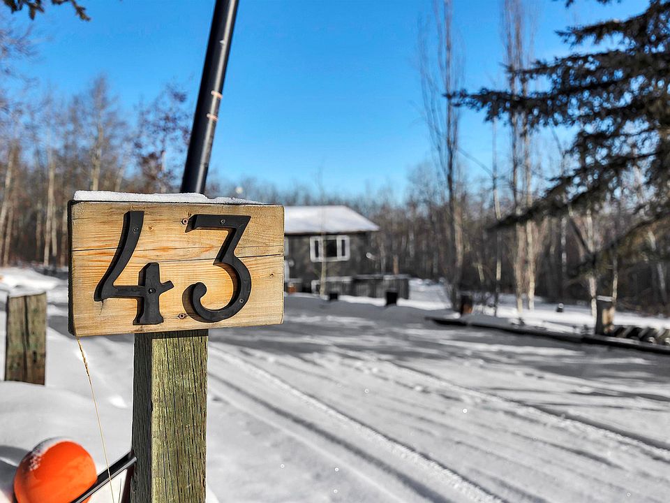 57303 Range Road 233 Sturgeon County, AB, T0A1N6 Apartments for Rent