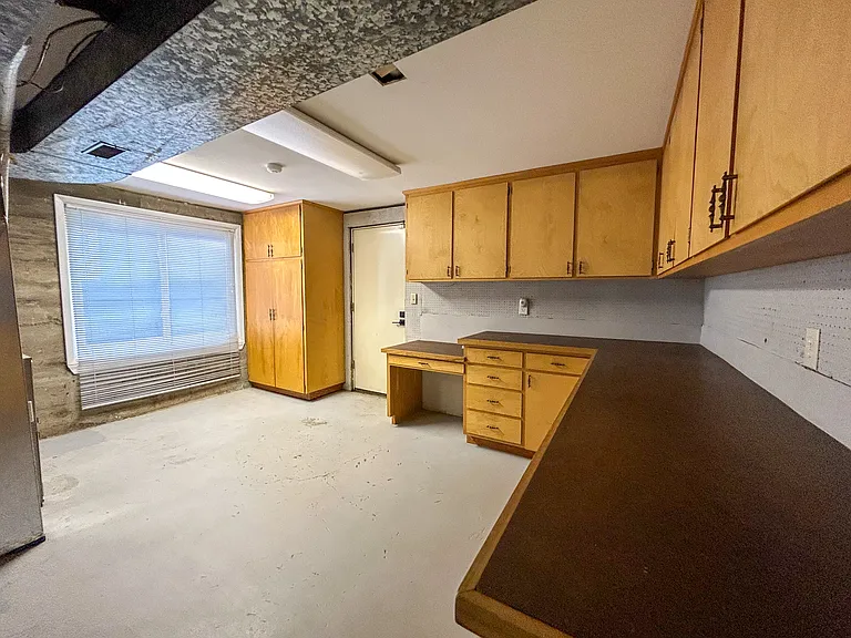 1550 Corina Dr SE — Photo 29