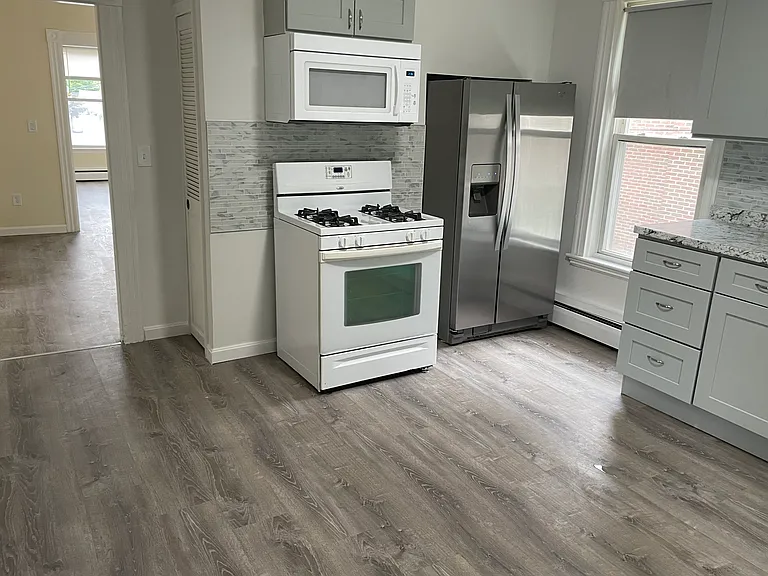 14 Thorndike St #2 — Photo 19