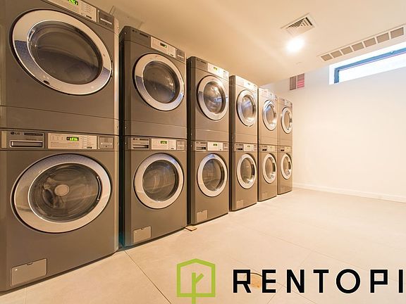 5th image of 4115 23rd St APT 6E