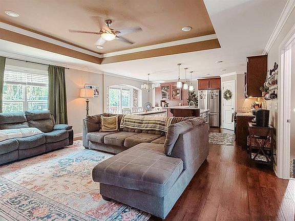4th image of 4130 Harbor Hills Trce