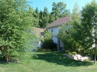 14062 Ridge Point Ct, Savage, MN 55378