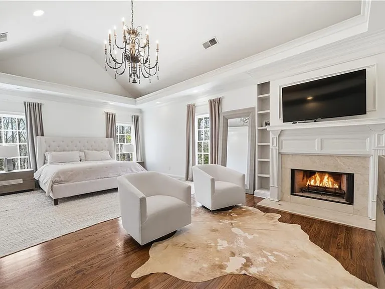1124 Moores Mill Rd NW — Photo 19