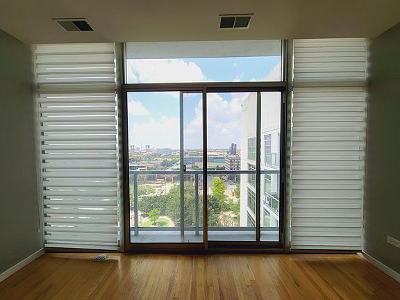 4th image of 1620 S Michigan Ave Unit 1122