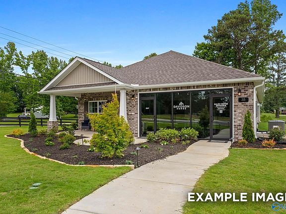 3rd image of 223 Jerrie Lynn Blvd